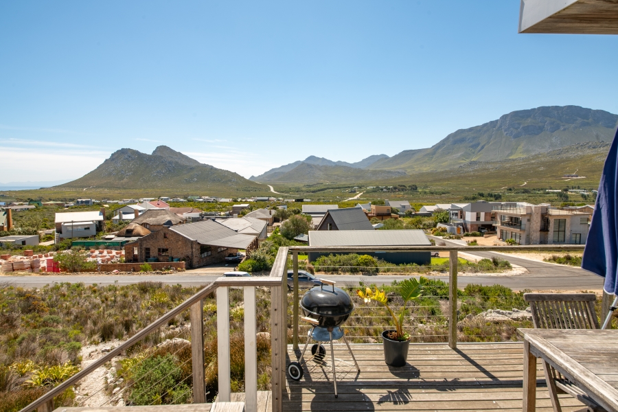 1 Bedroom Property for Sale in Pringle Bay Western Cape